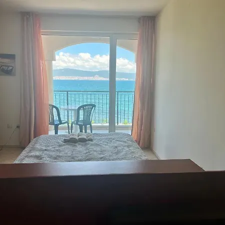 Sea View アパート ネセバル